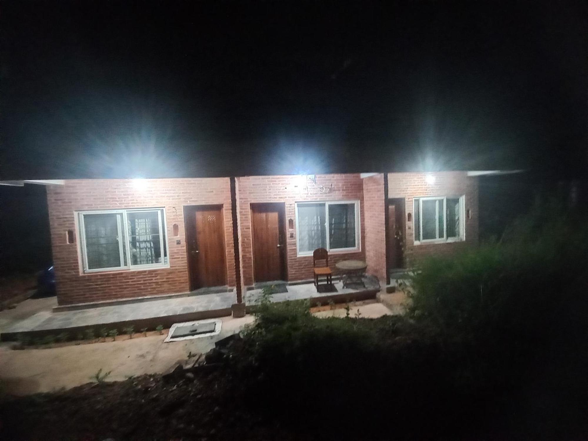 Mount Fuji Homestay Deorāli Εξωτερικό φωτογραφία